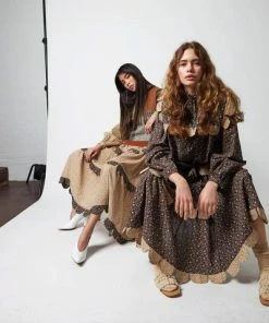 Stella Nova Loan Flower Bud Dark Purple Dress