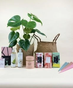 Catkin & Pussywillow Happy Space Valentines Gift Hamper M 10 Catkin & Pussywillow Happy Space Valentines Gift Hamper M