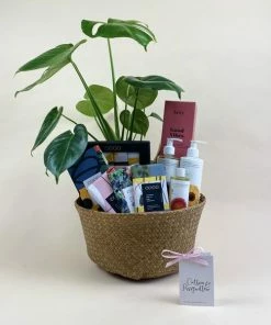 Catkin & Pussywillow Good Vibes Valentines Gift Hamper L