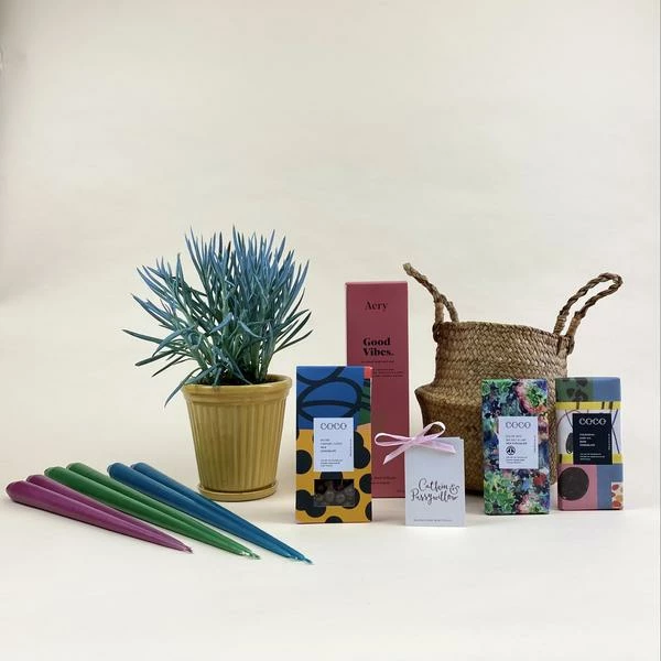 Catkin & Pussywillow Good Vibes Valentines Gift Hamper S 6 Catkin & Pussywillow Good Vibes Valentines Gift Hamper S